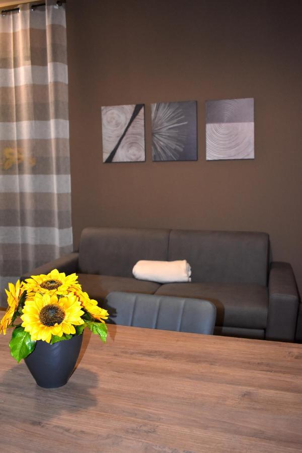 Casa Vacanze Oikia - Room Girasole Nápoles Exterior foto